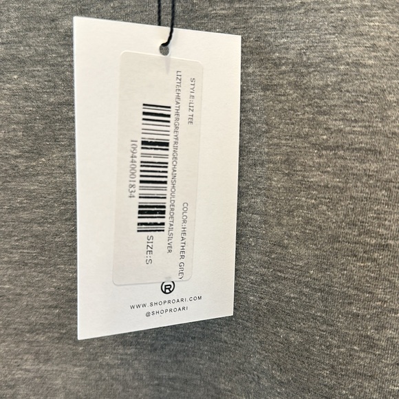 R OARI liz tee with tags - Picture 4 of 7